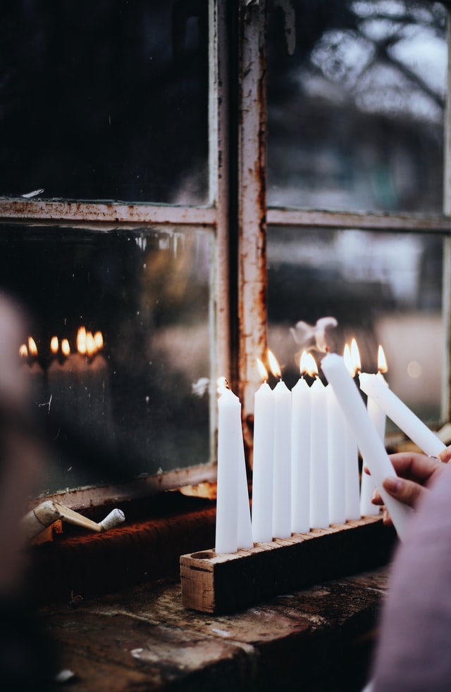 enrique-macias-jx-zolnd6bk-unsplash